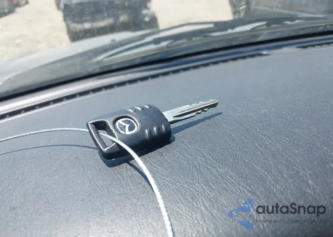 2006 Mazda Tribute I из США, поврежденный, VIN 4F2YZ02ZX6KM05624